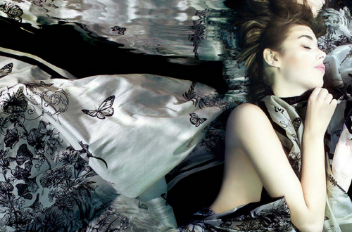 Santorus scarf black and white Discover: SANTORUS Luxury Silk Scarves: Wearable Art EAT LOVE SAVOR International luxury lifestyle magazine and bookazines