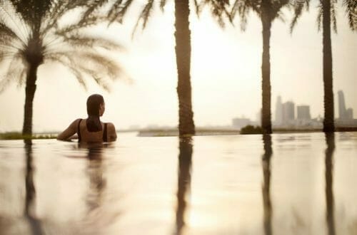 bahrain hotel infinity pool 50481431 Infinity pool 2 Luxury Learning Escapes with a Difference - EAT LOVE SAVOR International luxury lifestyle magazine, bookazines & luxury community