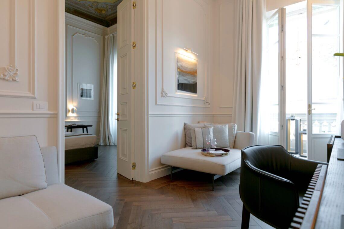 Dimora Palanca Master suite lounge Discover DIMORA PALANCA, 5 Star Hotel in Florence Celebrating Italian Culture and Lifestyle - EAT LOVE SAVOR International Luxury Lifestyle Magazine